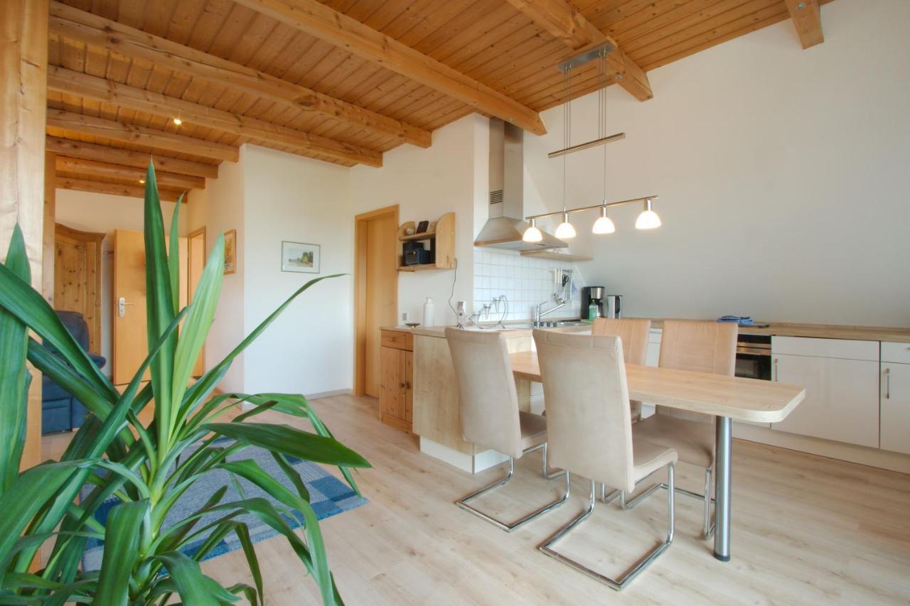 Zwei Ferienwohnungen Ankerpatz 70 Qm Mit Loggia & Puppenstube 50 Qm Mit Gartenterrasse In Hagenburg Naehe Steinhuder Meer Экстерьер фото