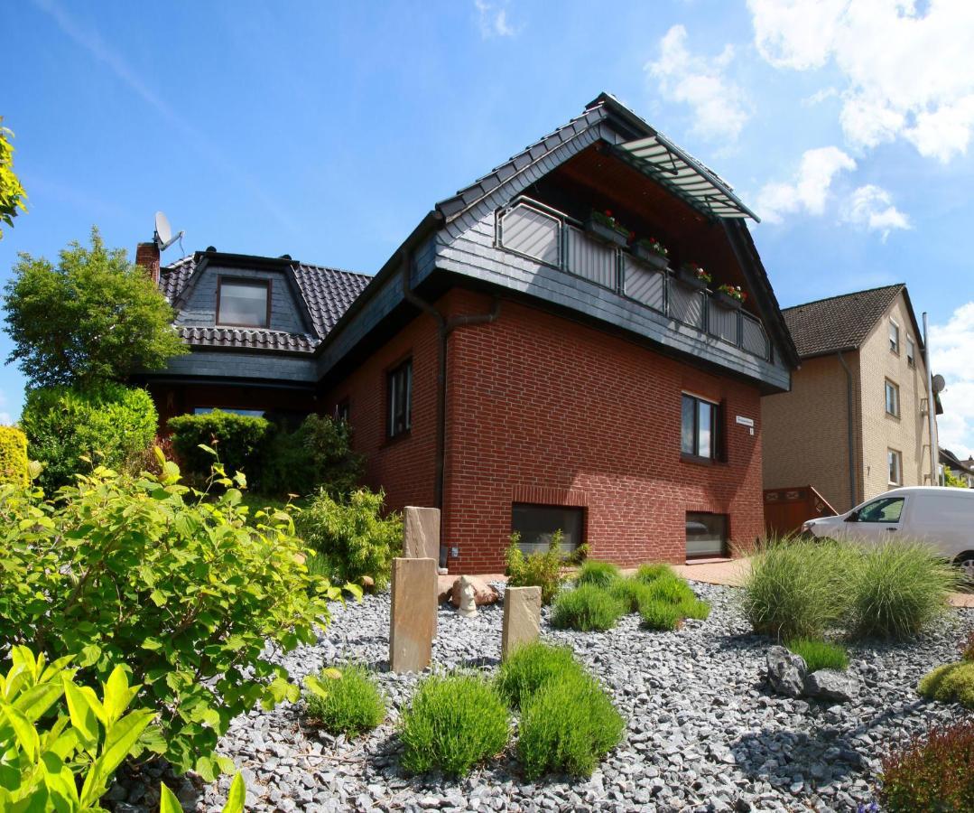 Zwei Ferienwohnungen Ankerpatz 70 Qm Mit Loggia & Puppenstube 50 Qm Mit Gartenterrasse In Hagenburg Naehe Steinhuder Meer Экстерьер фото